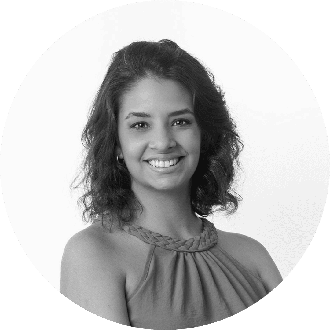 Rafaela Tertuliano, especialista responsável por artigo sobre exposição de dados digitais.